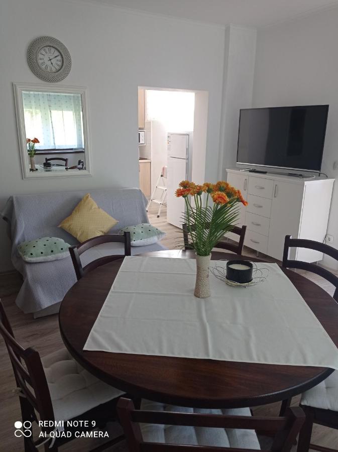 Studio Apartman Sonja Otocac Ngoại thất bức ảnh